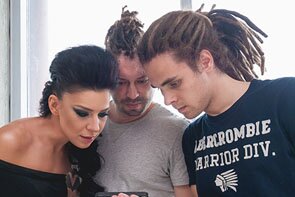 � �������� re:Store ��������� �������� ������ ��������� ����������� ������ � ������� iPhone�