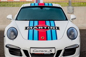 ������� ����� ����� ���� � Race to Desire � �� ����� Porsche Martini Racing